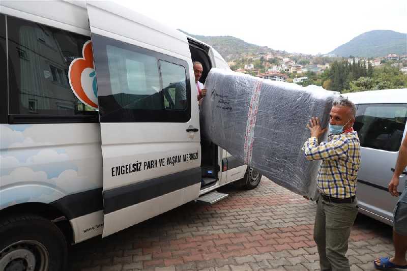 ALANYA BELEDİYESİ'NDEN İHTİYAÇ SAHİBİ ALMAN VATANDAŞA DESTEK !