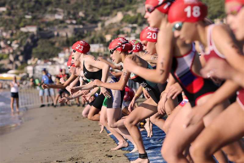 30. ALANYA TRIATHLONU’NDA YILDIZLAR FESTİVALİ FİNALİ YAPILDI !