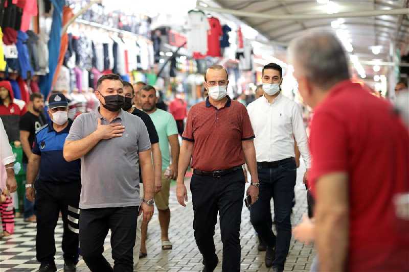 BAŞKAN YÜCEL OKURCALAR’DA ESNAFLARI ZİYARET ETTİ !