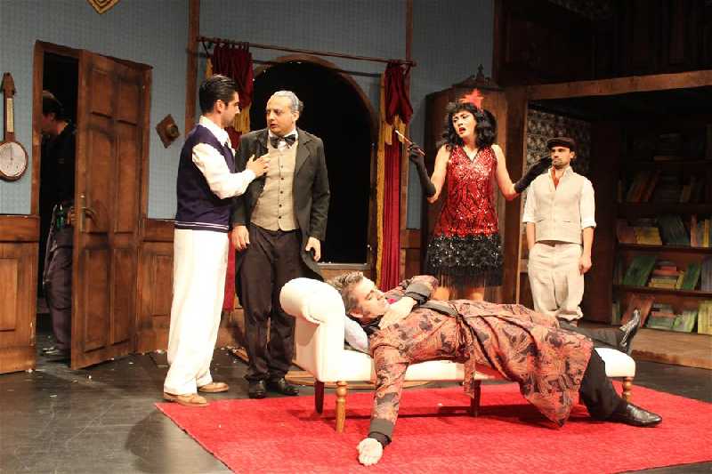 “YOLDAN ÇIKAN OYUN” PRÖMİYER YAPTI !