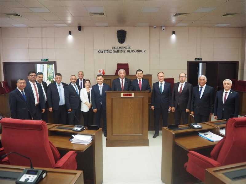 ADEM MURAT YÜCEL İŞ BİRLİĞİ VE KARDEŞLİK PROTOKOLÜ İÇİN KIBRIS'TA !