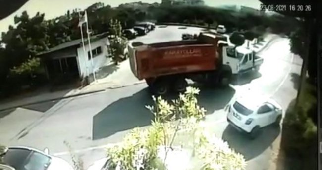 ALANYA'DA KAZA, 2 YARALI !