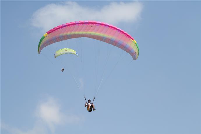 YAMAÇ PARAŞÜTÜ HEYECANI BAŞLADI