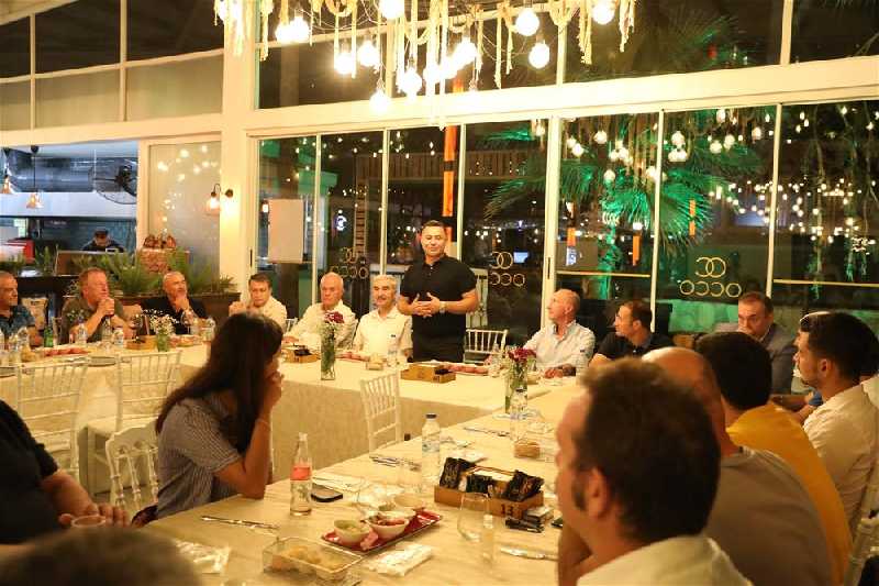 TRİATLONDA ÖNCÜLÜK EDEN İSİMLERE BAŞKAN YÜCEL AKŞAM YEMEĞİNDE AĞIRLADI !