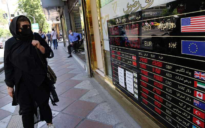 İran'da 1 dolar 20 bin tümene çıktı hükümet çıkış arıyor