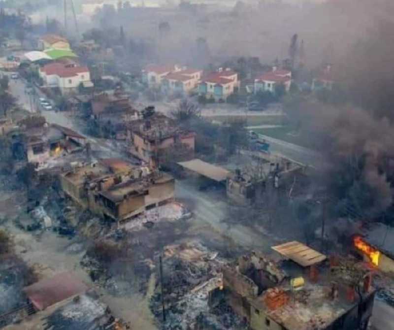 Ormanlarımız yanıyor, 4 ilde farklı noktalardan yangın haberleri geliyor..