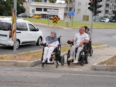 ENGELSİZ YAYA DÖNEMİ: 310 NOKTADAKİ ERİŞİM ENGELİ KALDIRILDI